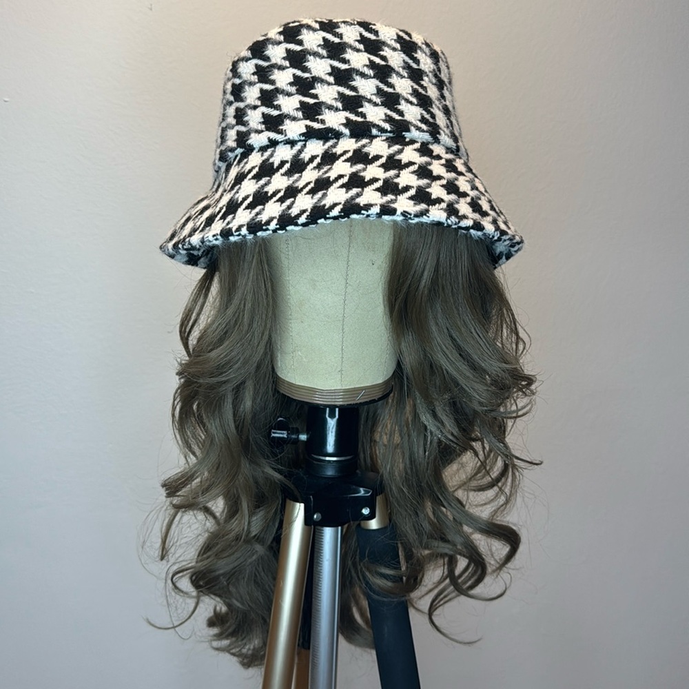 Houndstooth Bucket Hat